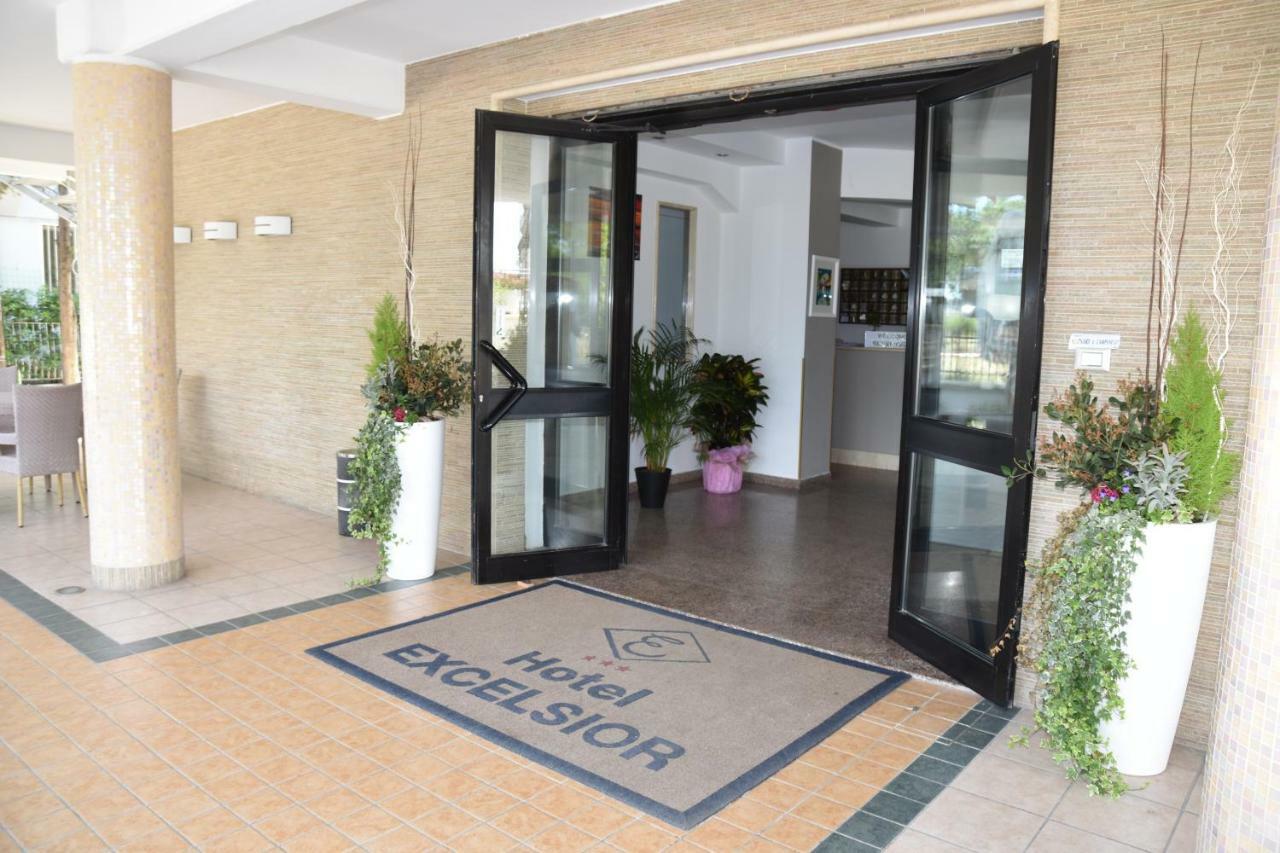 Hotel Excelsior Montesilvano Exterior photo