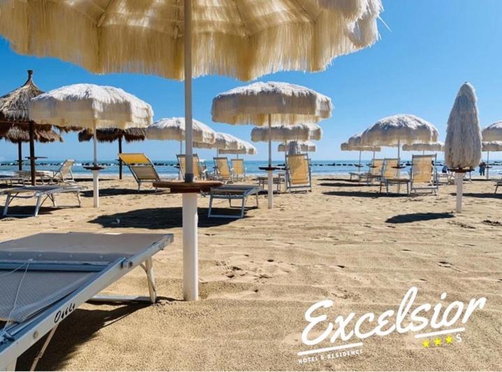 Hotel Excelsior Montesilvano Exterior photo
